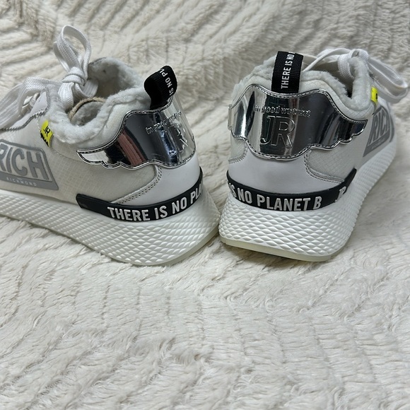 JOHN RICHMOND White and Silver Graphic Logo Sneaker, 39 (US9) - Picture 4 of 10